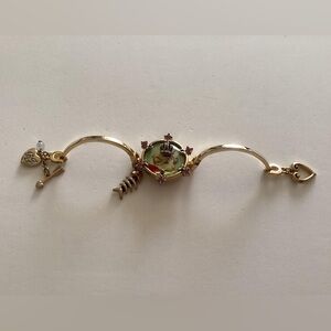 RARE Betsey Johnson Vintage Kitty Cat Gold tone Bracelet.